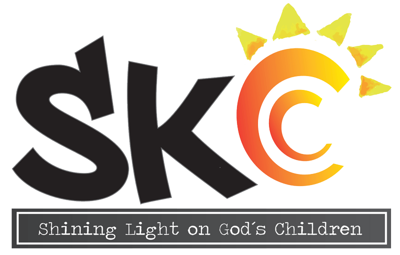 sunshine kid's club in peru logo with sun shining